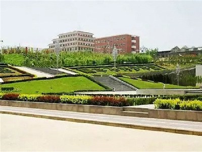 西京大學(xué)工程研究院萬級(jí)凈化實(shí)驗(yàn)室空調(diào)項(xiàng)目